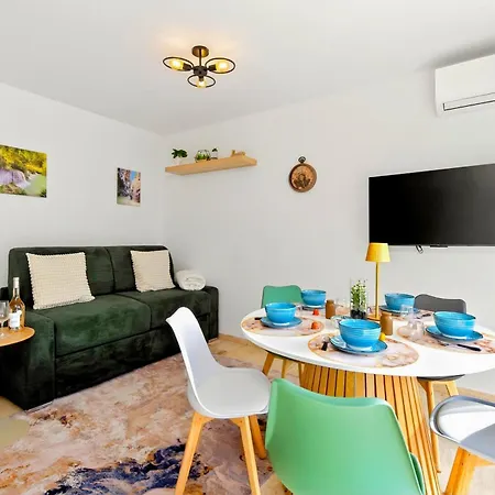 5 Pers - Centre - Climatise Apartmán
