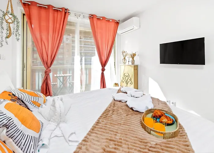 5 Pers - Centre - Climatise Apartmán Menton